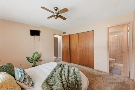 8420 Columbia Road Olmsted Falls OH 44138