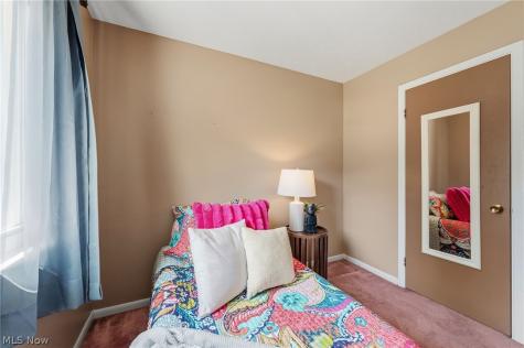 8420 Columbia Road Olmsted Falls OH 44138