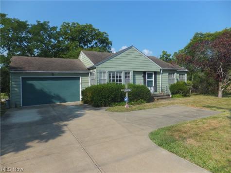 12929 W Pleasant Valley Road Parma OH 44129