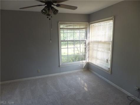 12929 W Pleasant Valley Road Parma OH 44129