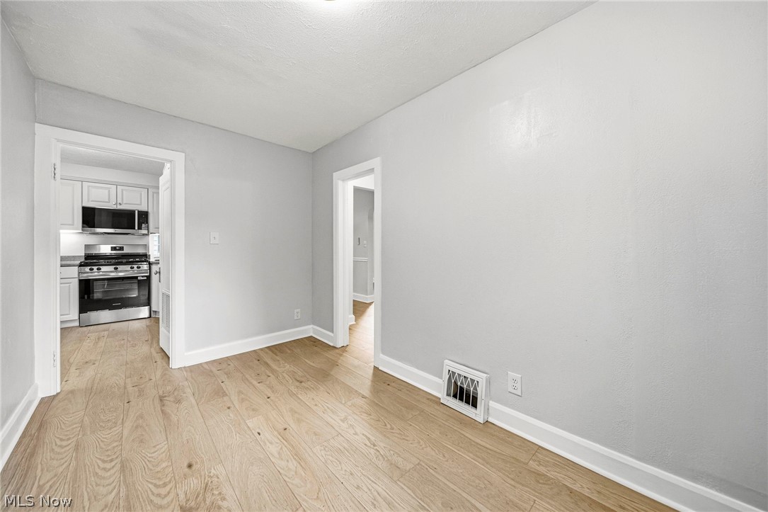 4541 Emerson Road South Euclid OH 44121