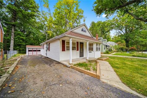 4541 Emerson Road South Euclid OH 44121