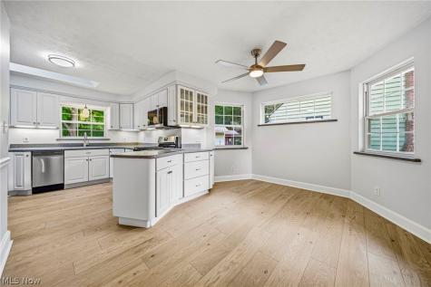 4541 Emerson Road South Euclid OH 44121