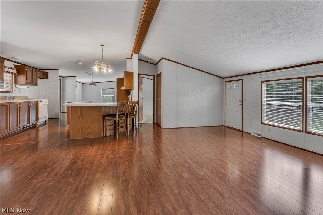13254 Unity Road New Springfield OH 44443