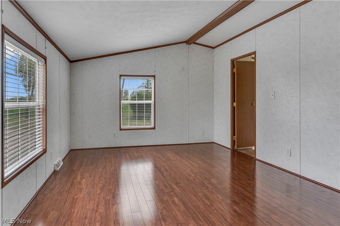 13254 Unity Road New Springfield OH 44443
