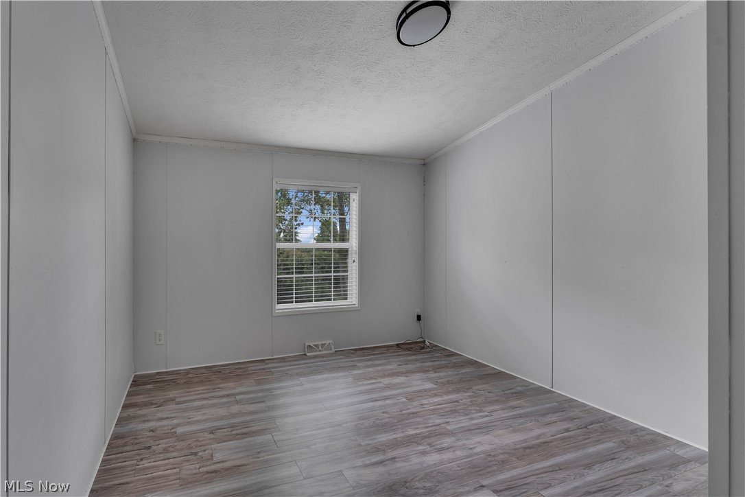 13254 Unity Road New Springfield OH 44443