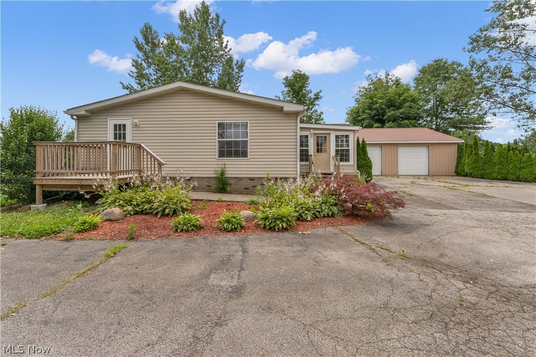 13254 Unity Road New Springfield OH 44443