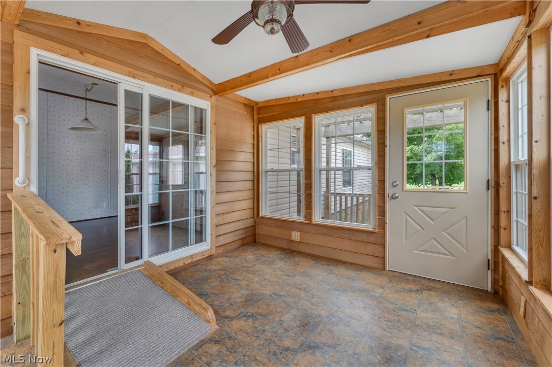 13254 Unity Road New Springfield OH 44443