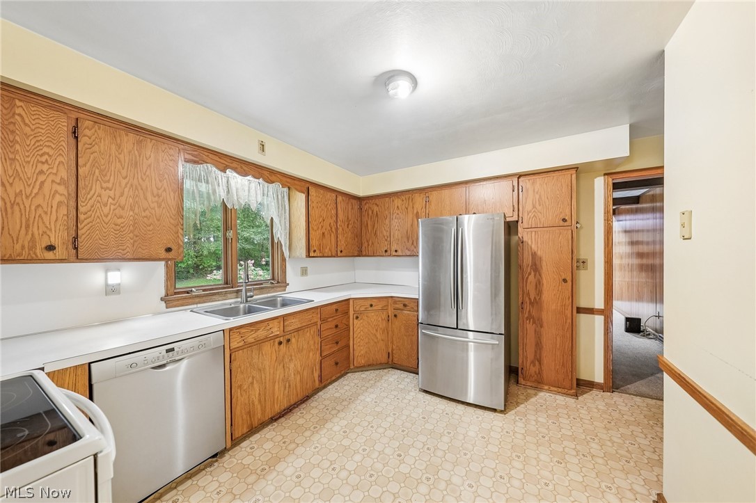 13422 Youngstown Pittsburgh Road Petersburg OH 44454