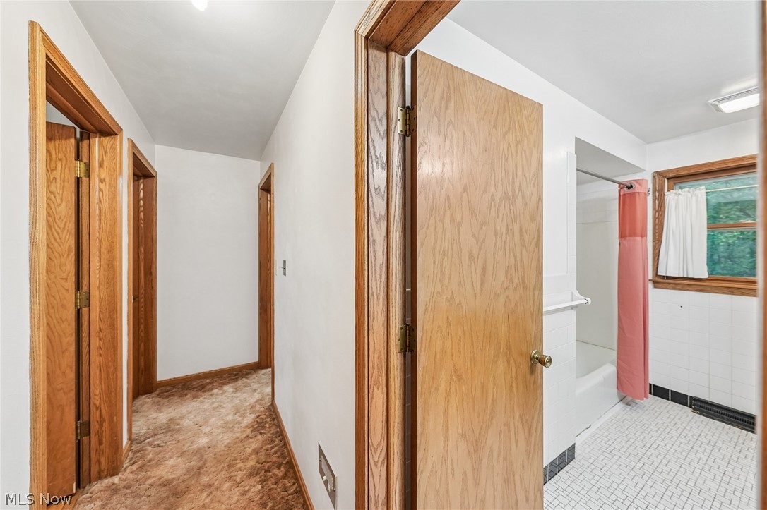 13422 Youngstown Pittsburgh Road Petersburg OH 44454