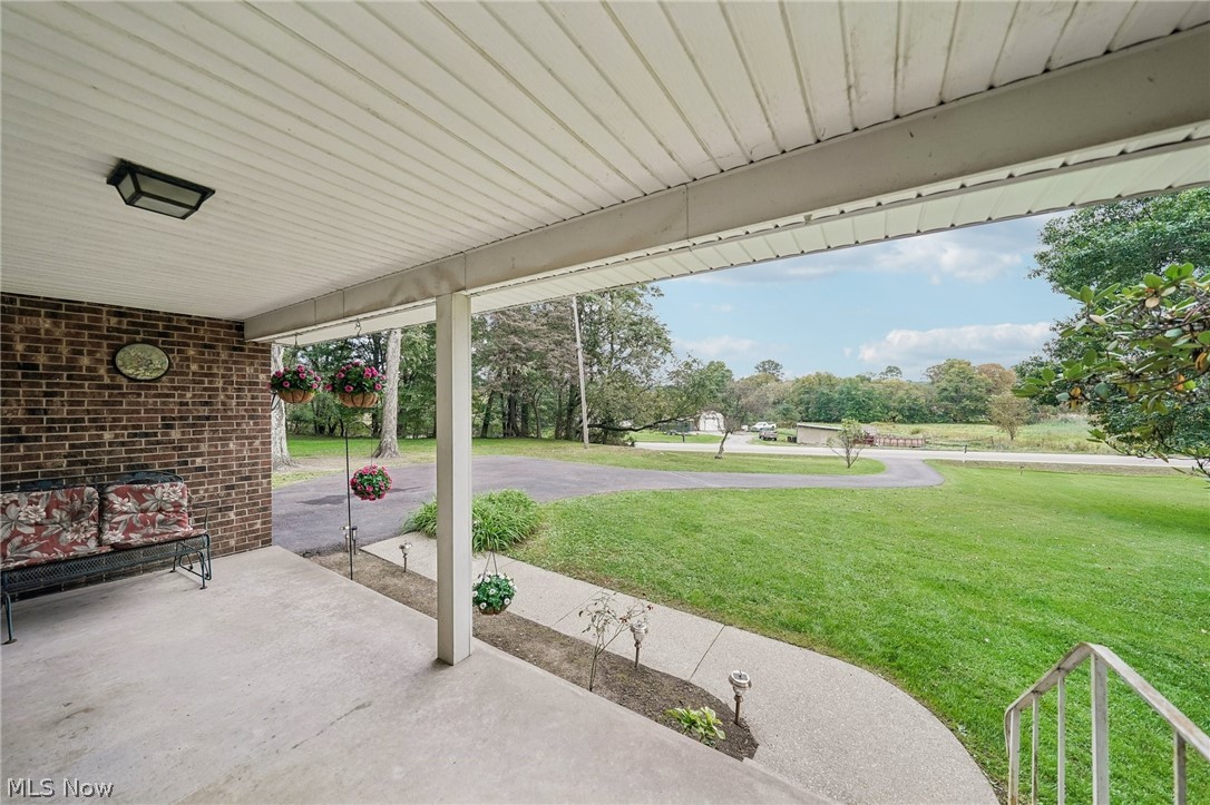 13422 Youngstown Pittsburgh Road Petersburg OH 44454