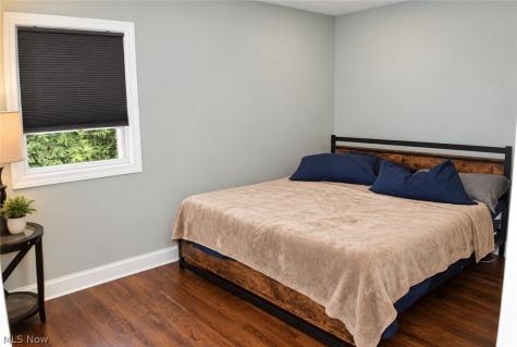 6254 Colebrook Road Parma Heights OH 44130