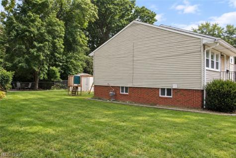 6254 Colebrook Road Parma Heights OH 44130