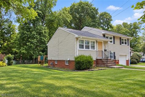 6254 Colebrook Road Parma Heights OH 44130