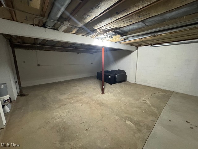 414 Wheelock Drive Warren OH 44484