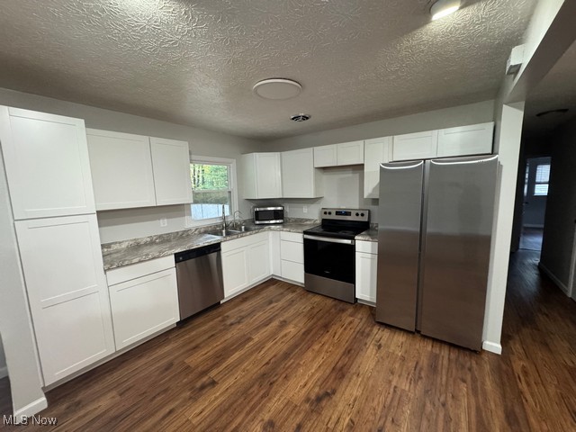 414 Wheelock Drive Warren OH 44484