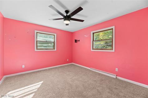 8470 Shadyview Avenue NW Clinton OH 44216