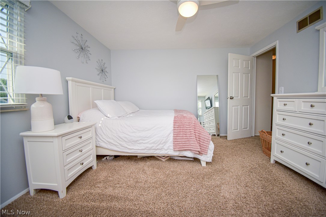 1674 Cloverview Drive Green OH 44685
