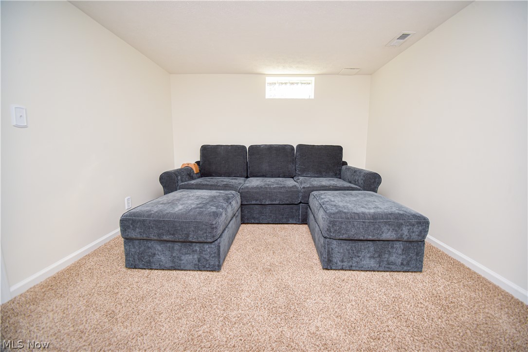 1674 Cloverview Drive Green OH 44685