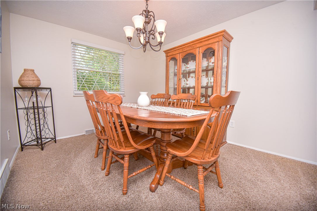 1674 Cloverview Drive Green OH 44685