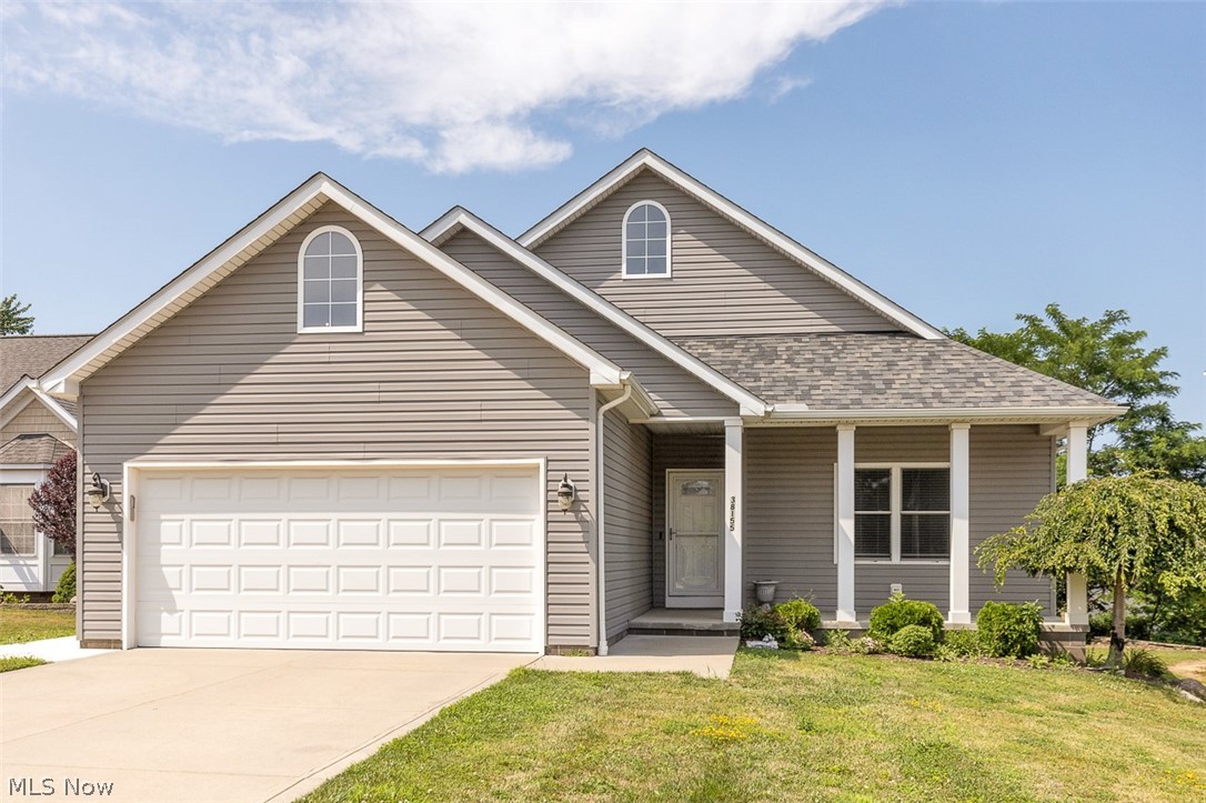 38155 Highgate Bluff Lane Willoughby OH 44094