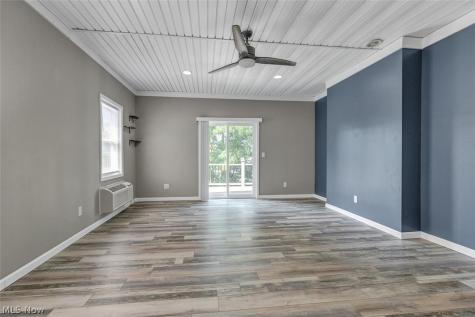 38155 Highgate Bluff Lane Willoughby OH 44094