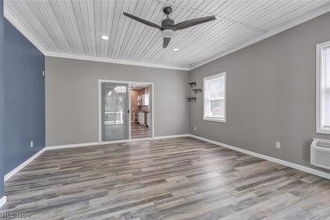 38155 Highgate Bluff Lane Willoughby OH 44094