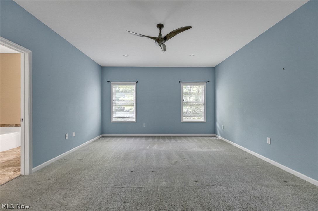 38155 Highgate Bluff Lane Willoughby OH 44094