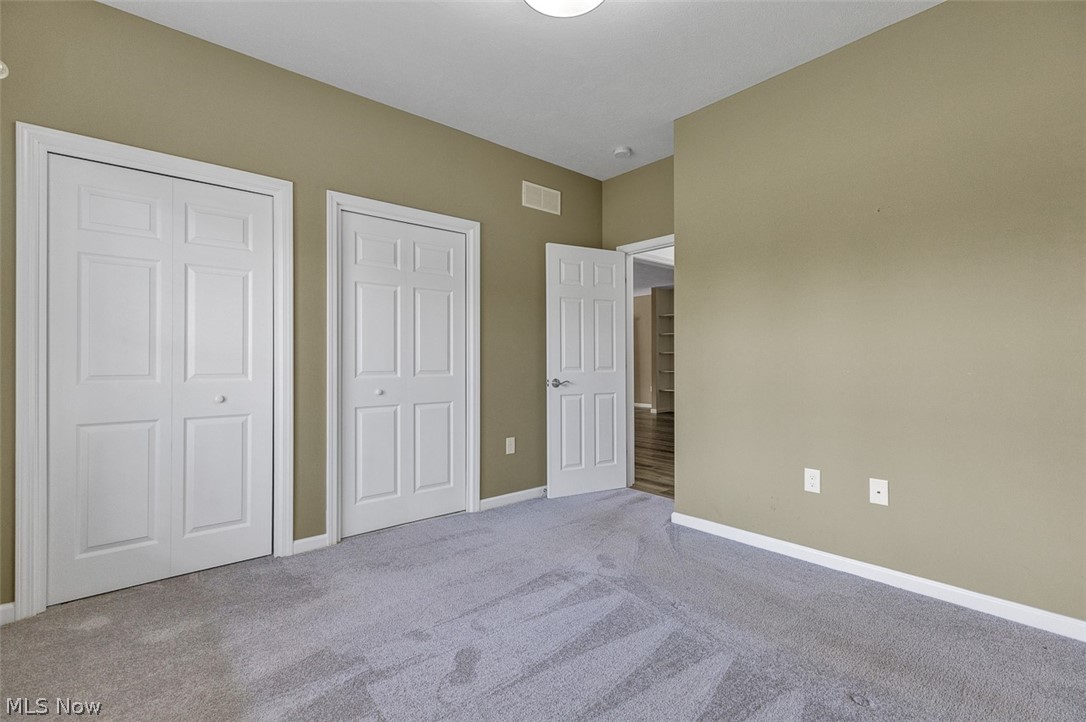 38155 Highgate Bluff Lane Willoughby OH 44094
