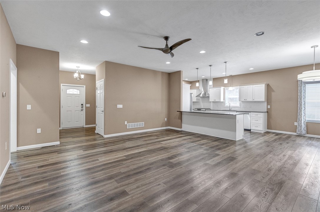 38155 Highgate Bluff Lane Willoughby OH 44094