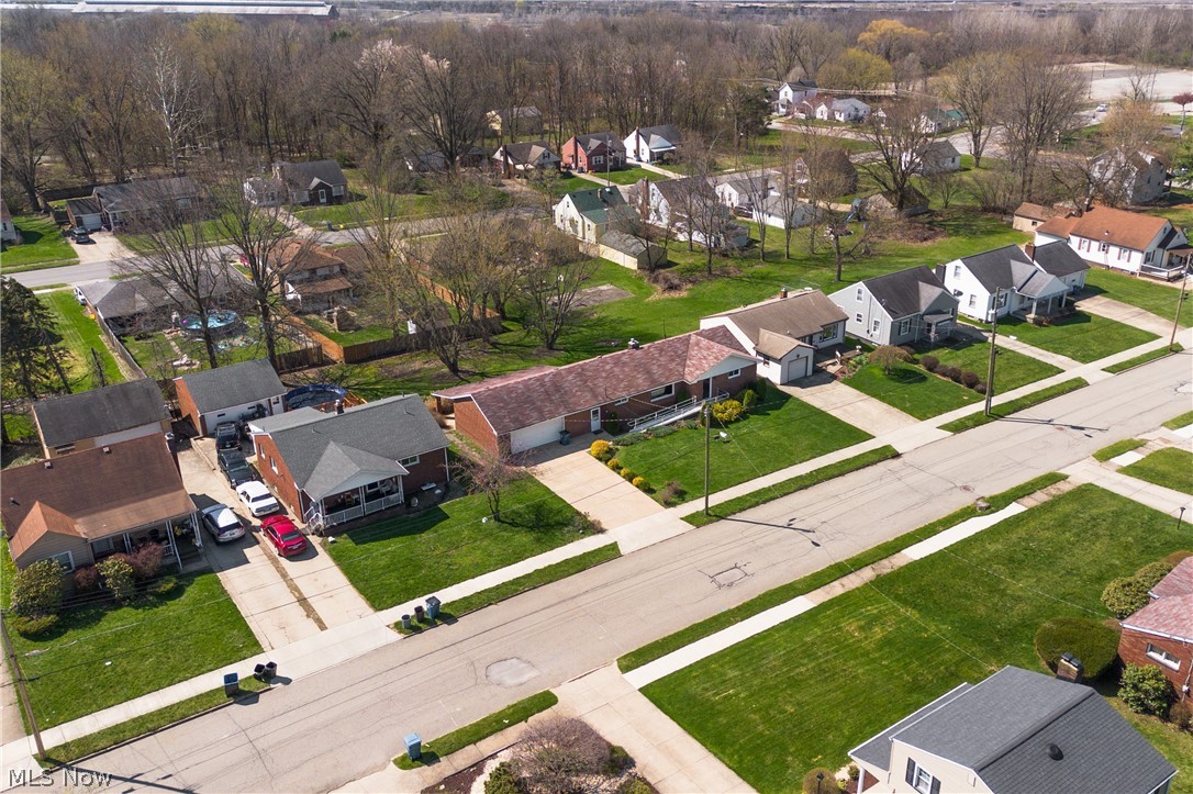 321 Porter Avenue Campbell OH 44405