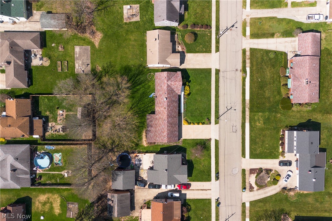 321 Porter Avenue Campbell OH 44405
