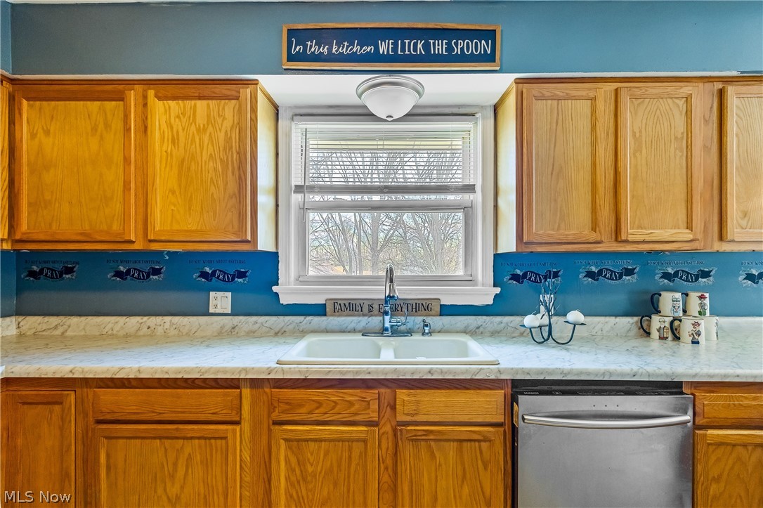 321 Porter Avenue Campbell OH 44405