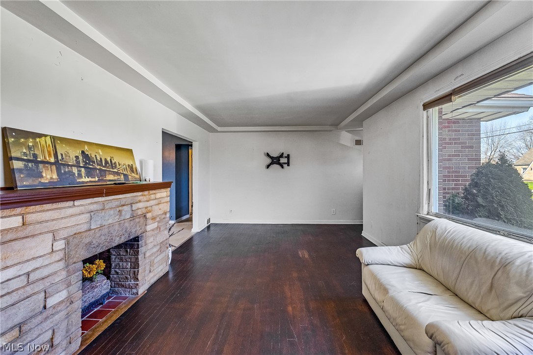 321 Porter Avenue Campbell OH 44405