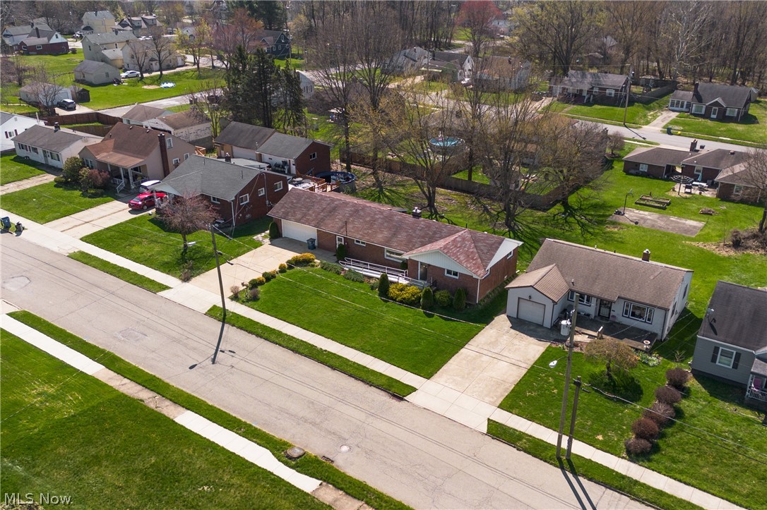 321 Porter Avenue Campbell OH 44405