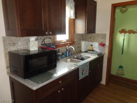 5814 Forest Avenue Parma OH 44129