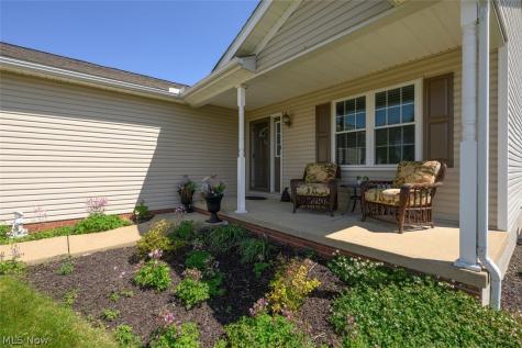 Apple Ridge Drive Apple Creek OH 44606