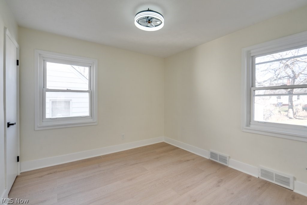 4455 W 56th Street Cleveland OH 44144
