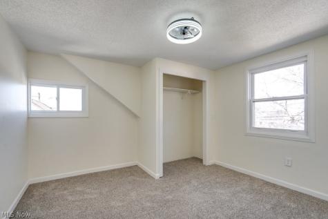 4455 W 56th Street Cleveland OH 44144