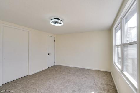 4455 W 56th Street Cleveland OH 44144