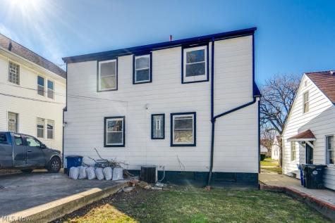 4455 W 56th Street Cleveland OH 44144