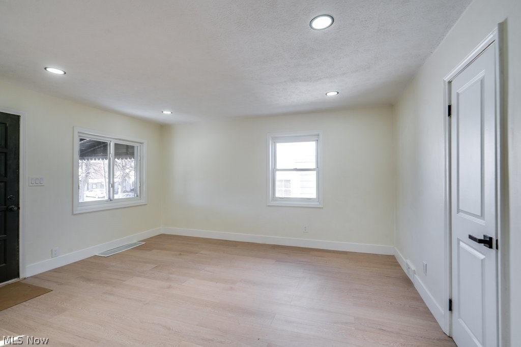 4455 W 56th Street Cleveland OH 44144