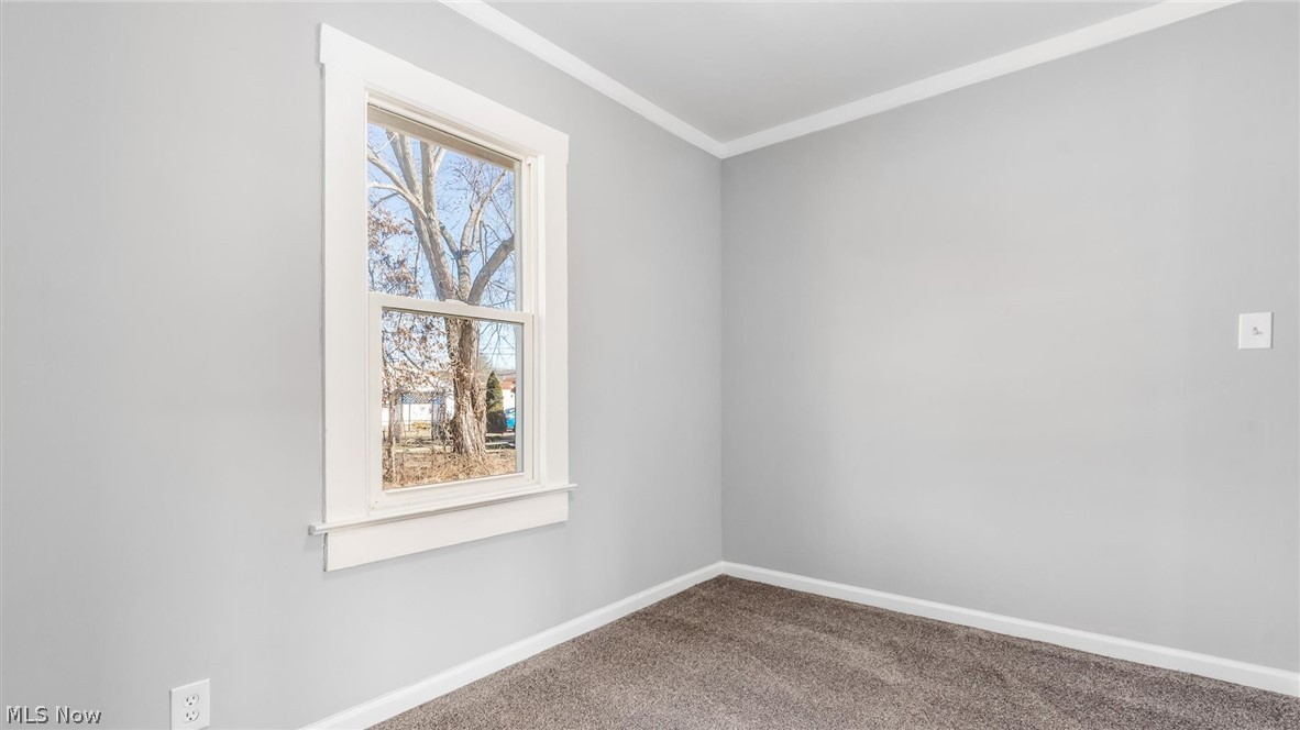 2410 Marion Avenue Zanesville OH 43701