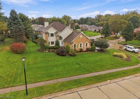 701 Glencarlyn Avenue Louisville OH 44641