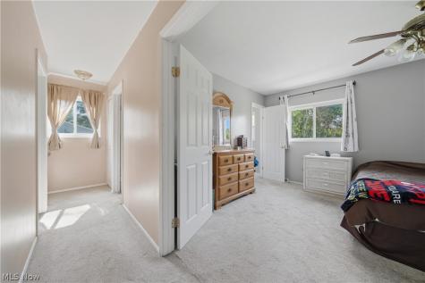 1038 Hampton Drive Macedonia OH 44056