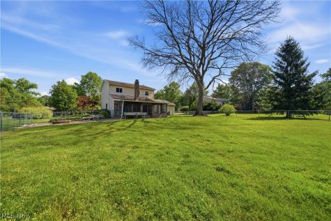 1038 Hampton Drive Macedonia OH 44056