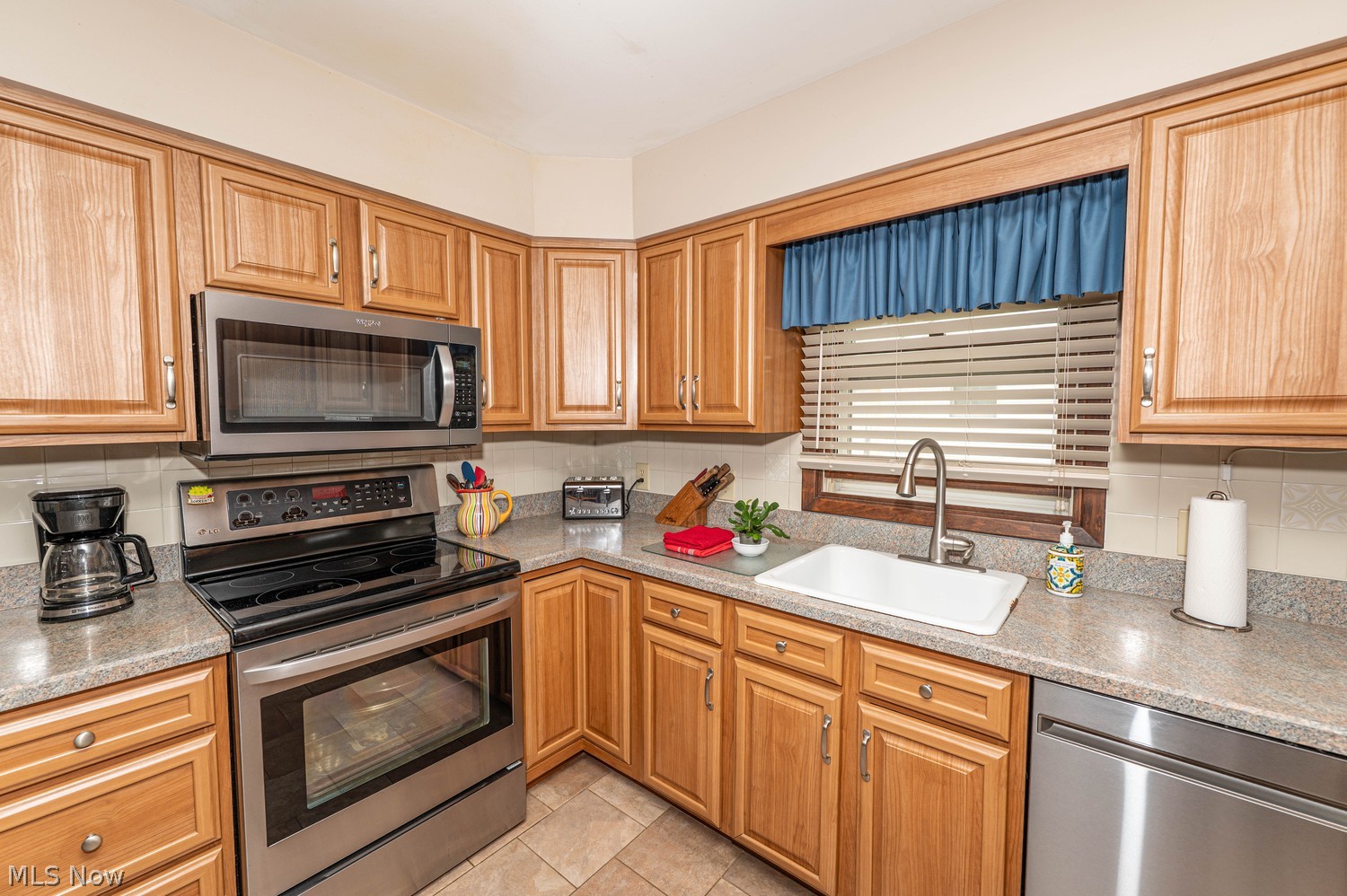 545 Ezmor Lane Wickliffe OH 44092
