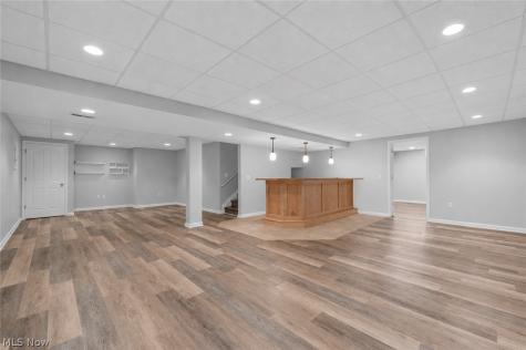 36136 Astoria Way Avon OH 44011