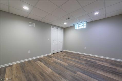 36136 Astoria Way Avon OH 44011