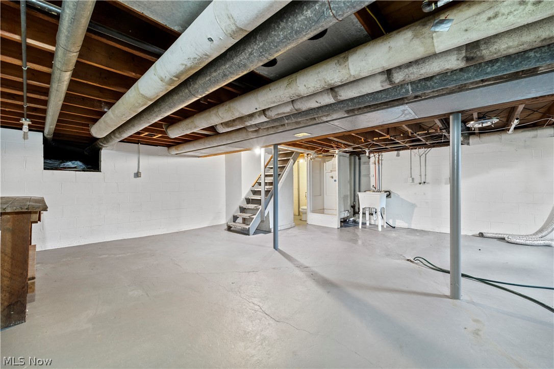 1350 Missouri Avenue Lorain OH 44052